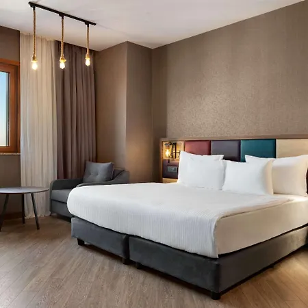 Ramada Encore By Wyndham Istanbul Avcilar Екстер'єр фото